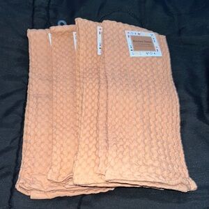 NWT 4pc burnt orange weightless waffle 100% cotton Kitchen Towels